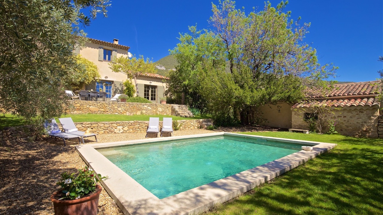 Photo of Outdoor in Rustrel