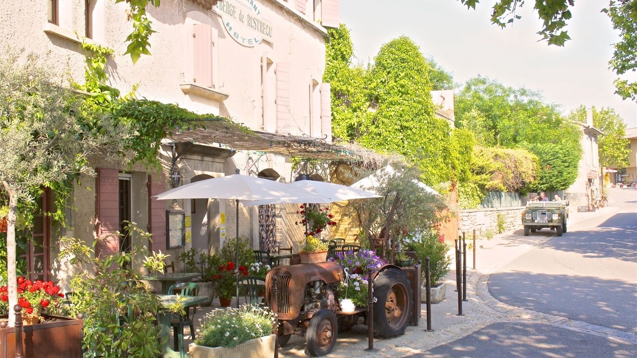 Photo of Others in Rustrel