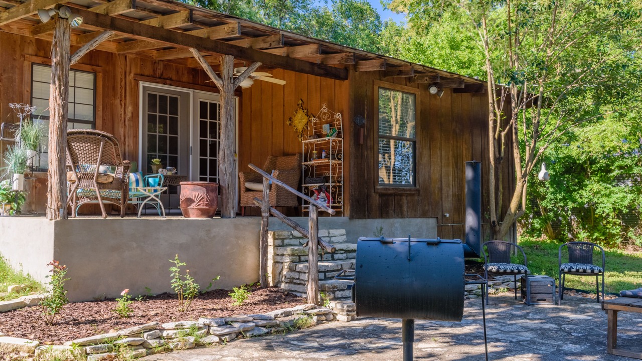 Photo of Outdoor in Ingram