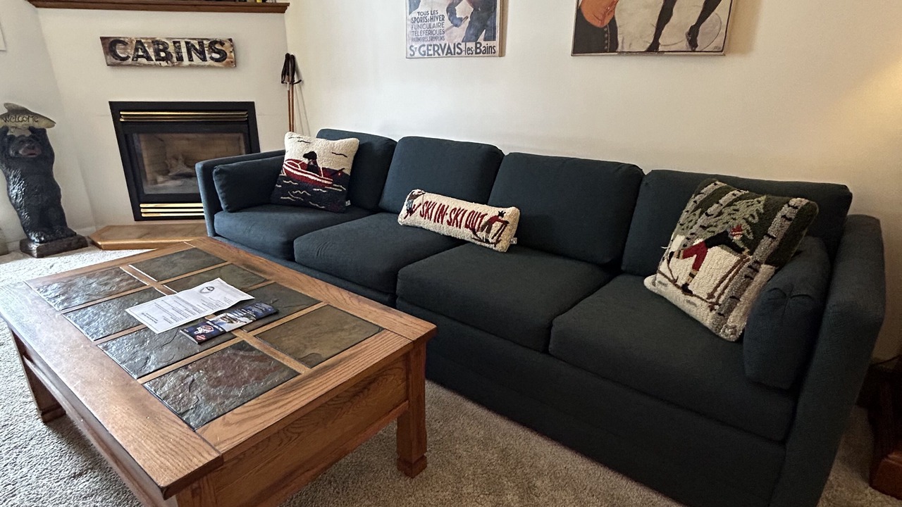 Photo of Livingroom in Jeffersonville