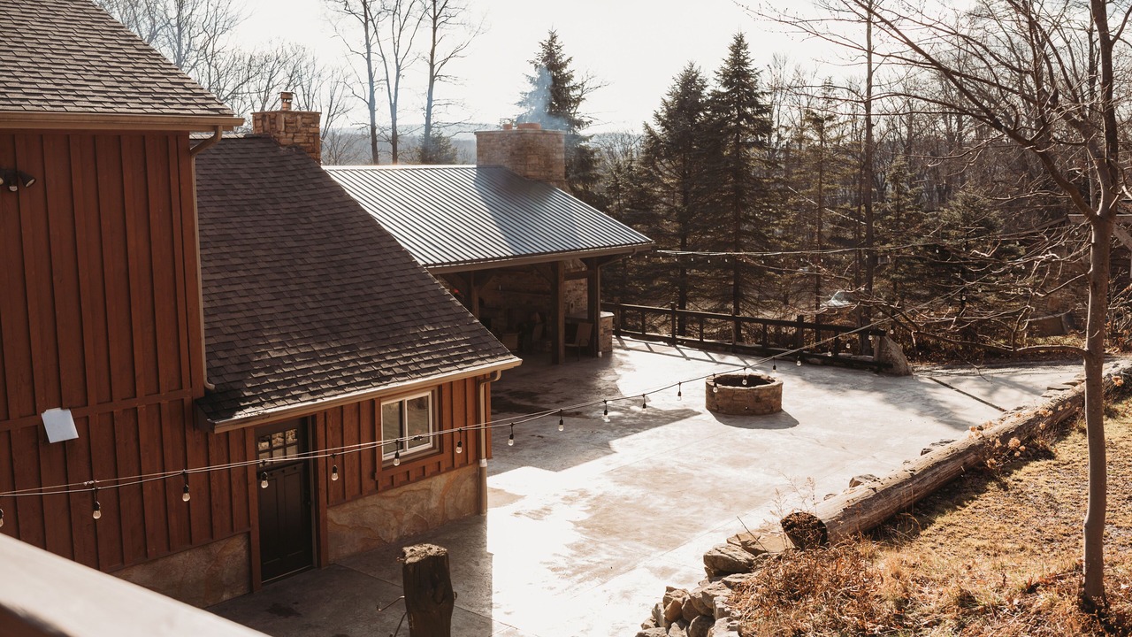 Photo of Outdoor in Champion