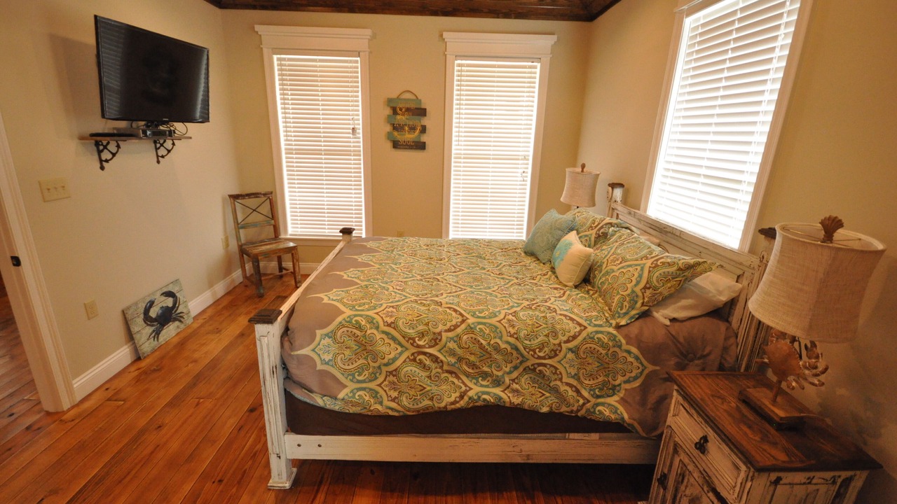 Photo of Bedroom in Hackberry