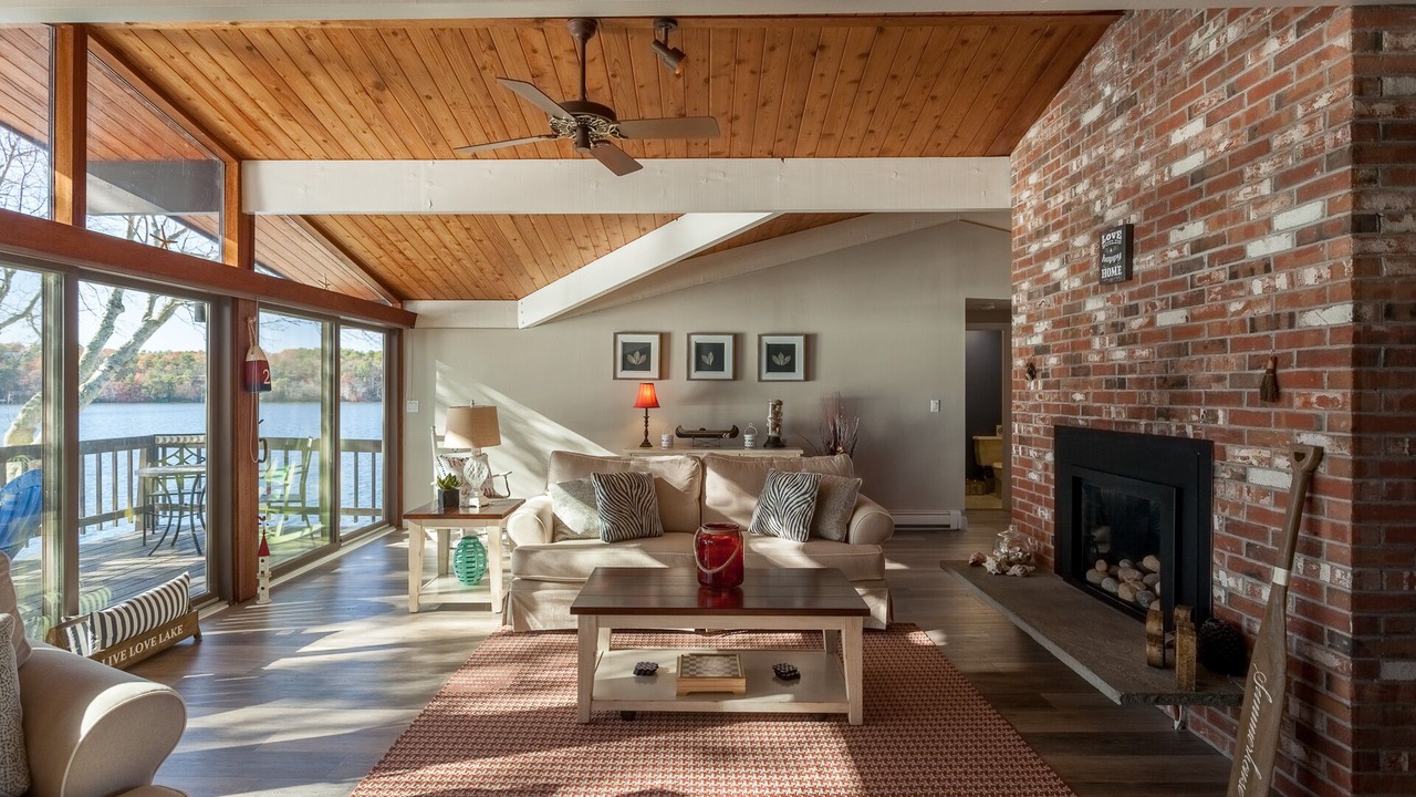 Photo of Livingroom in West Wareham