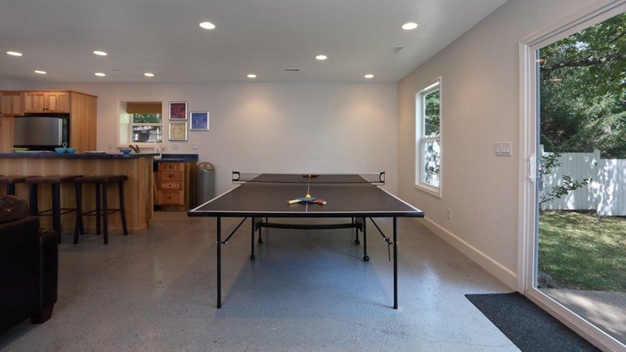 Photo of Bedroom in Sunrise Beach