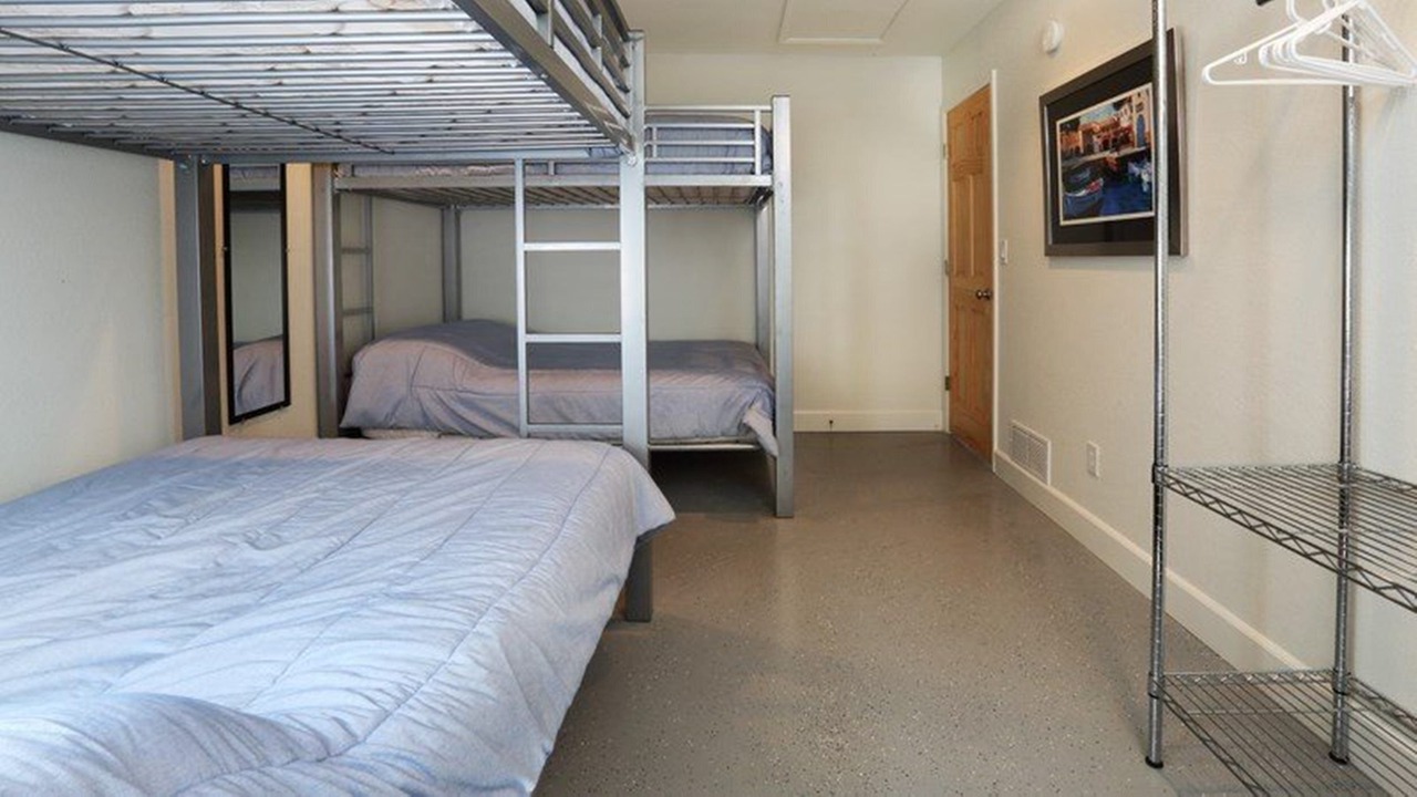 Photo of Bedroom in Sunrise Beach