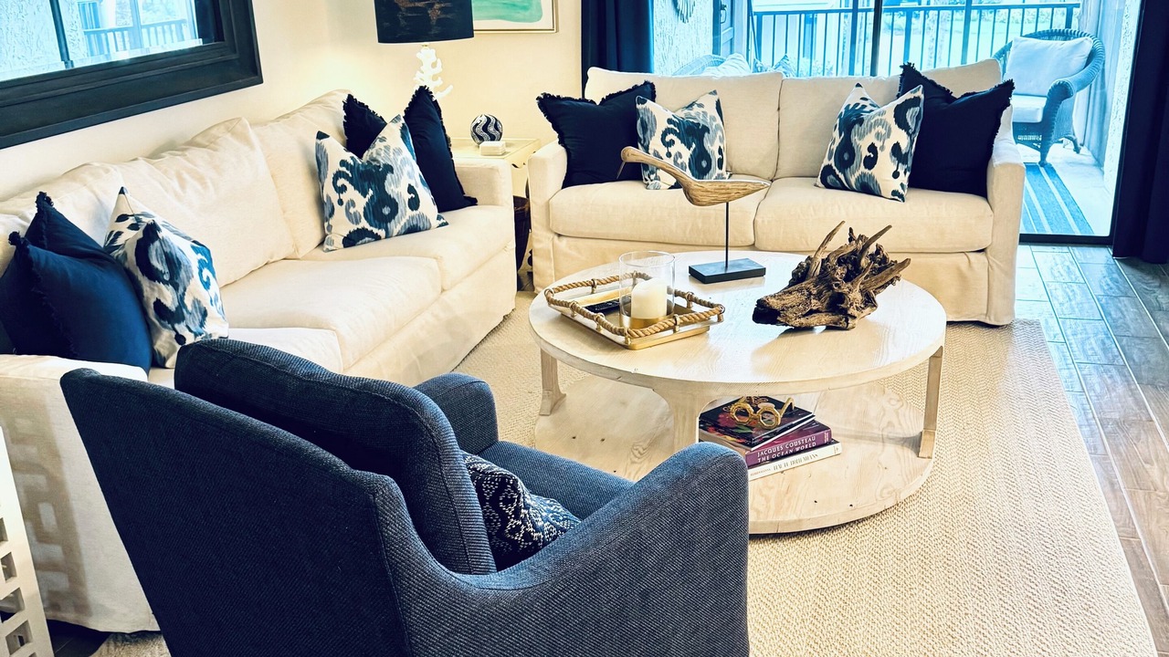 Photo of Livingroom in Jacksonville Beach