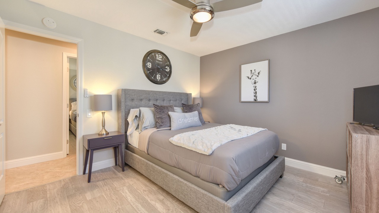 Photo of Bedroom in Pleasant Grove