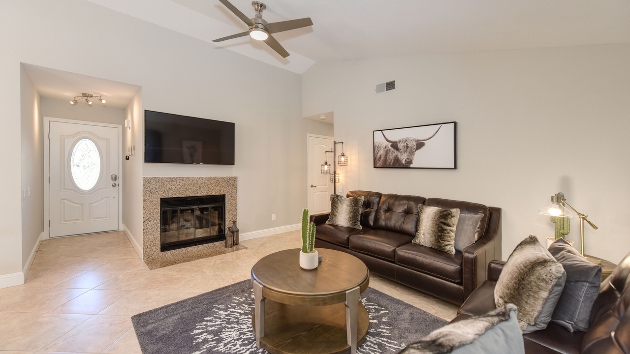 Photo of Livingroom in Pleasant Grove