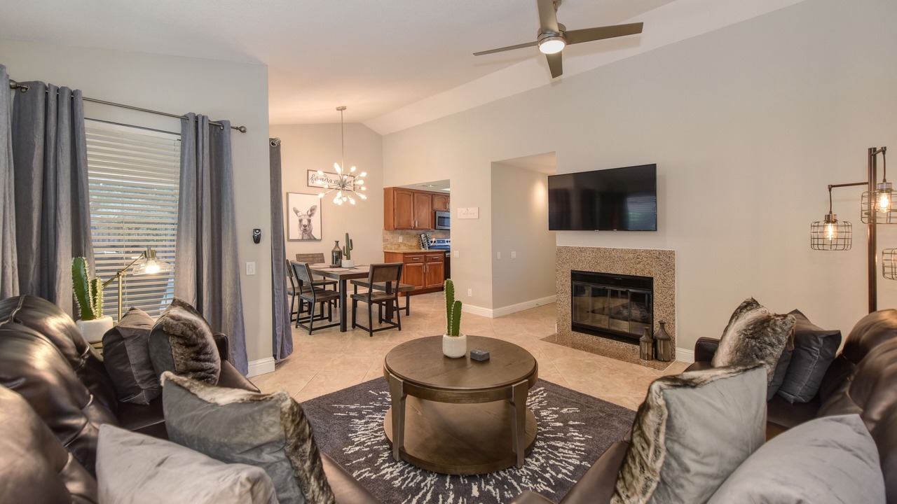 Photo of Livingroom in Pleasant Grove