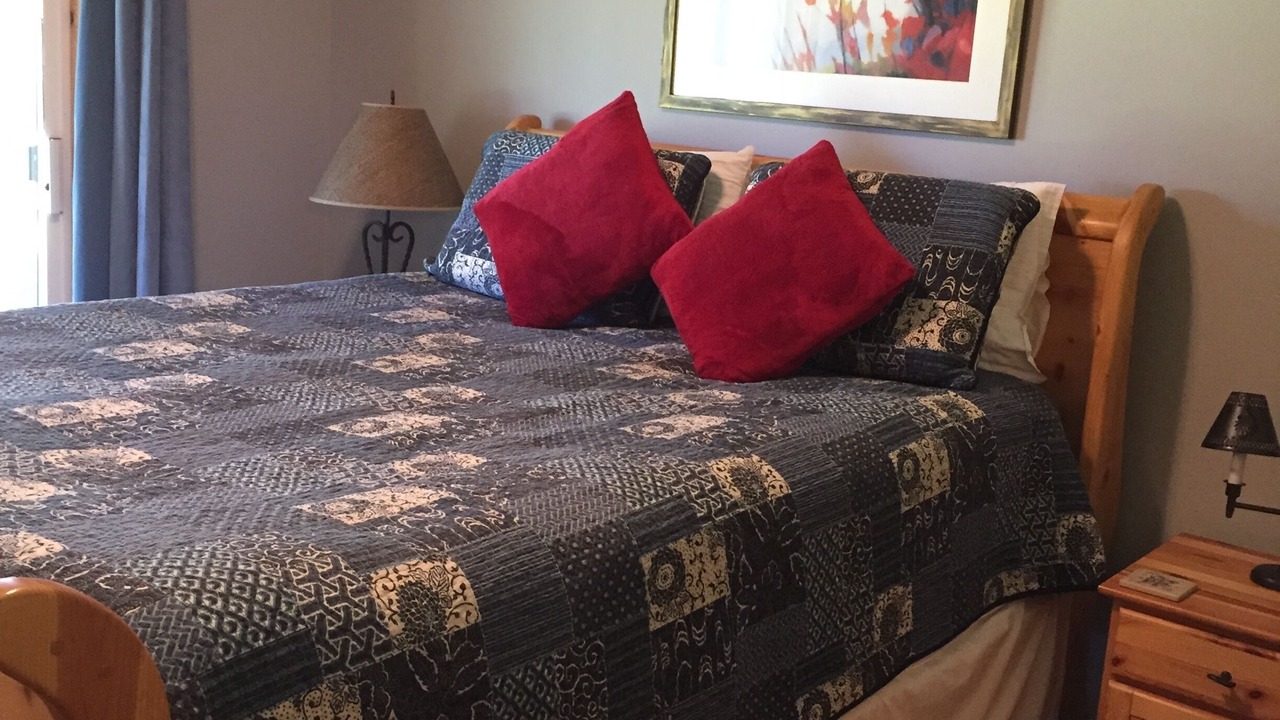 Photo of Bedroom in Three Rivers