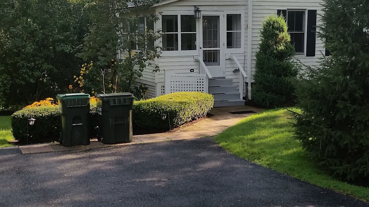 Photo of Others in Stockbridge