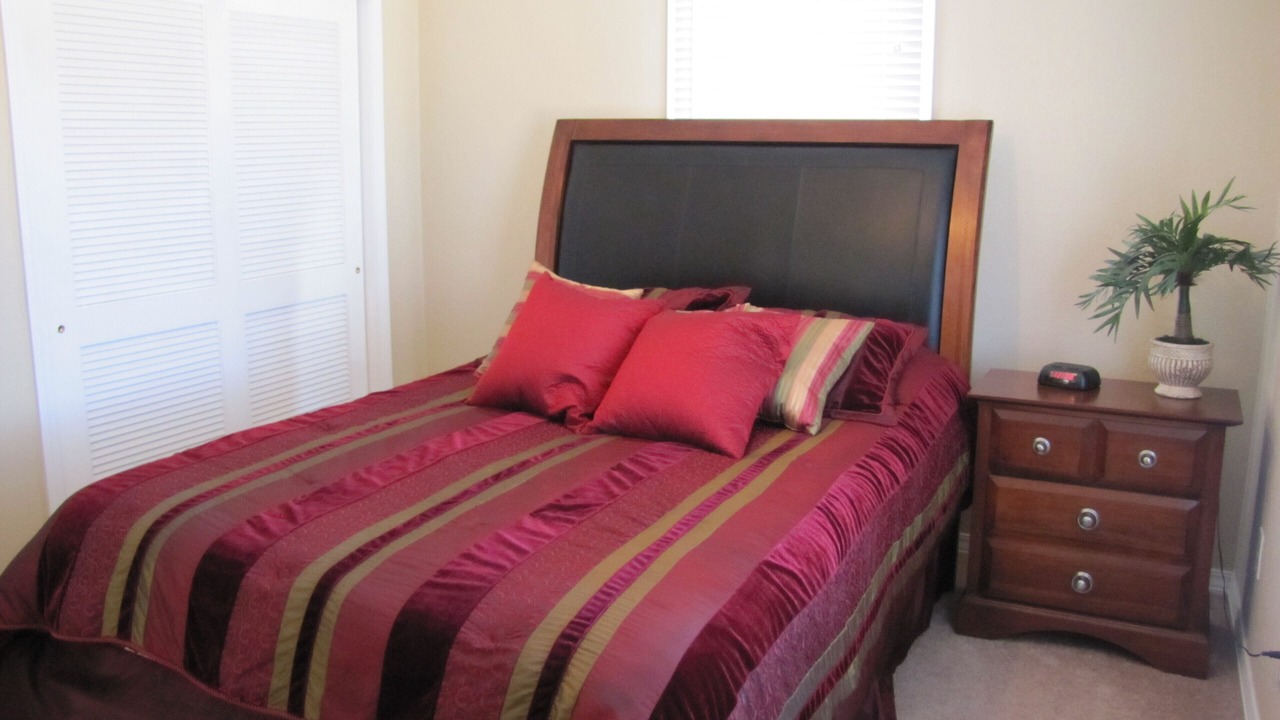 Photo of Bedroom in Sunrise Beach