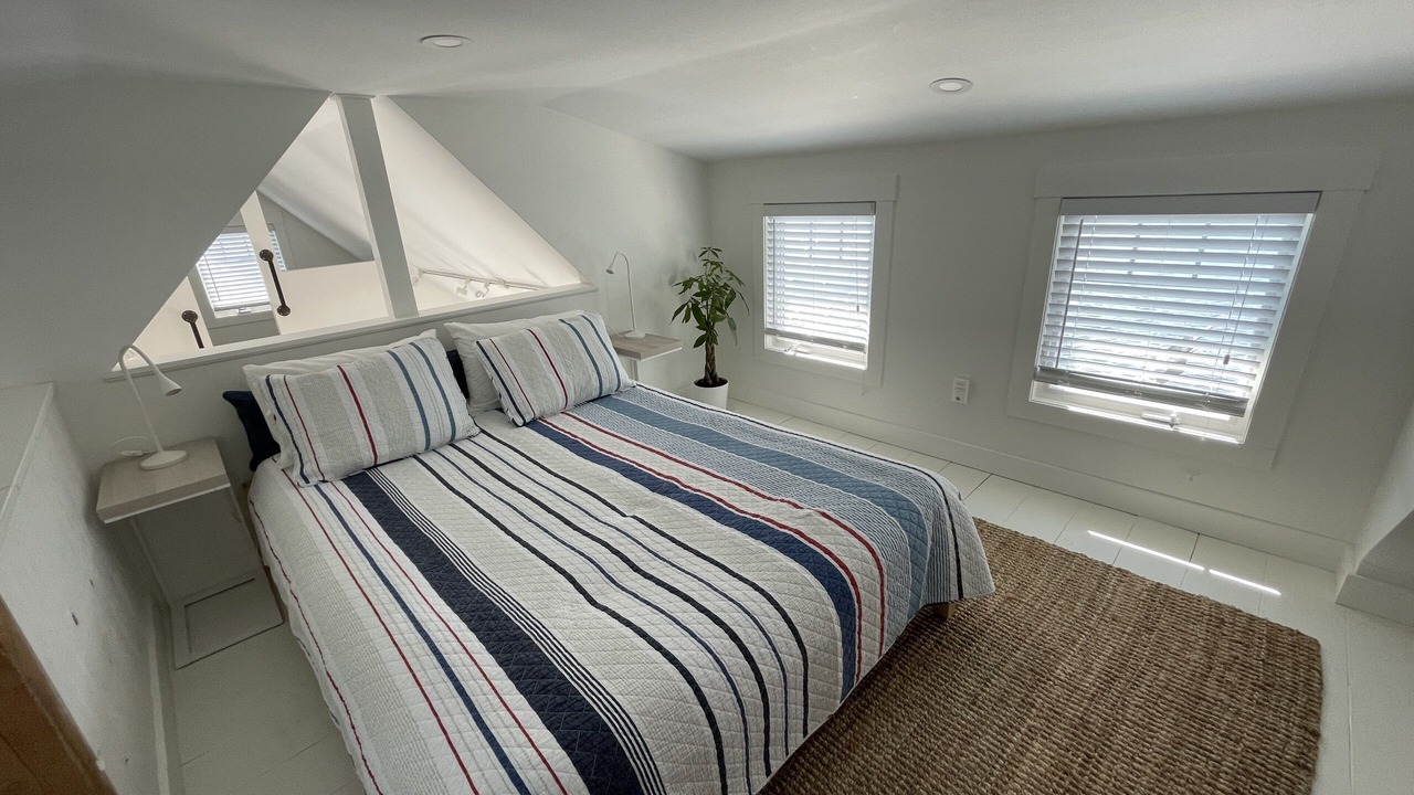Photo of Bedroom in Pleasantville