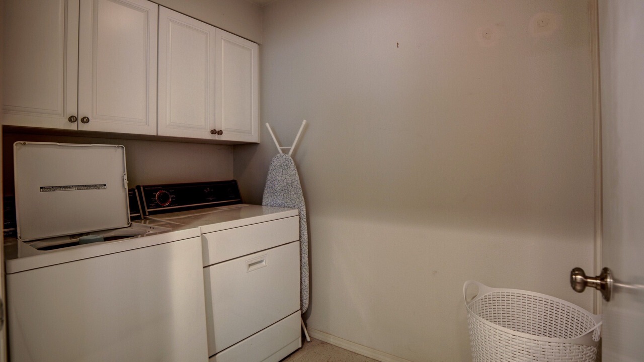 Photo of Others in Downtown Leavenworth