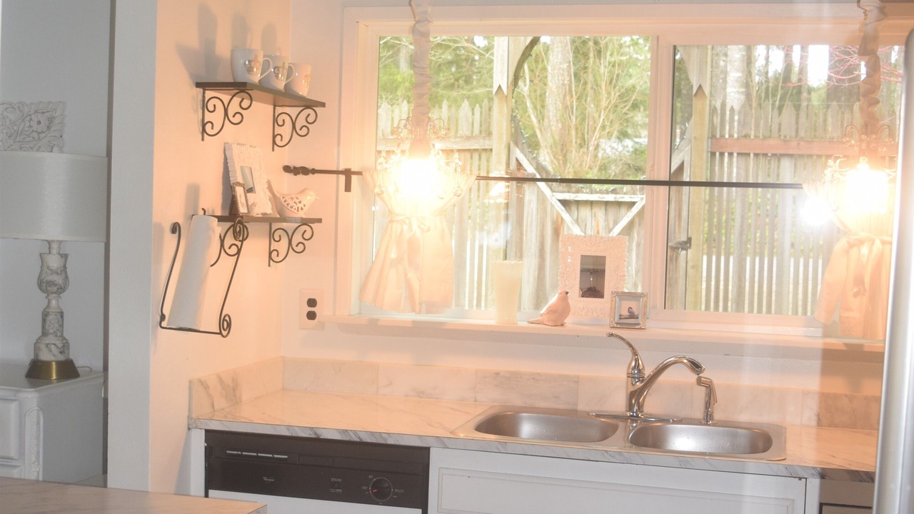 Photo of Others in West Hills