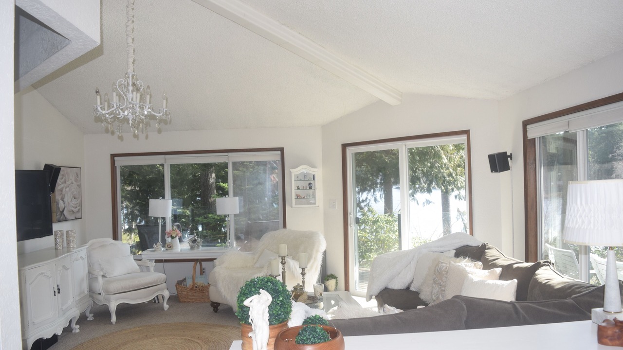 Photo of Bedroom in West Hills