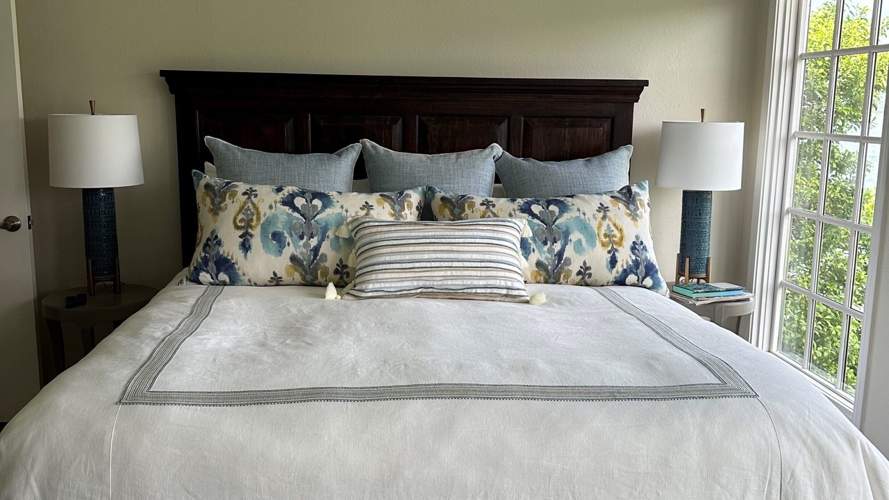 Photo of Bedroom in Horseshoe Bay