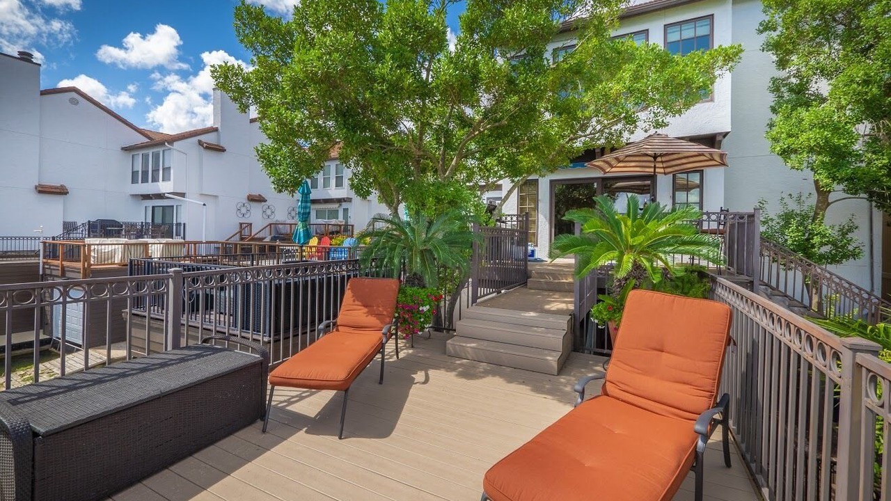 Photo of Patio Balcony in Horseshoe Bay