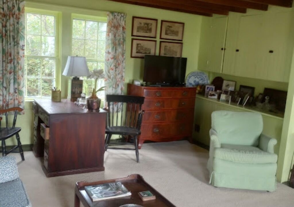 Photo of Others in Charlestown