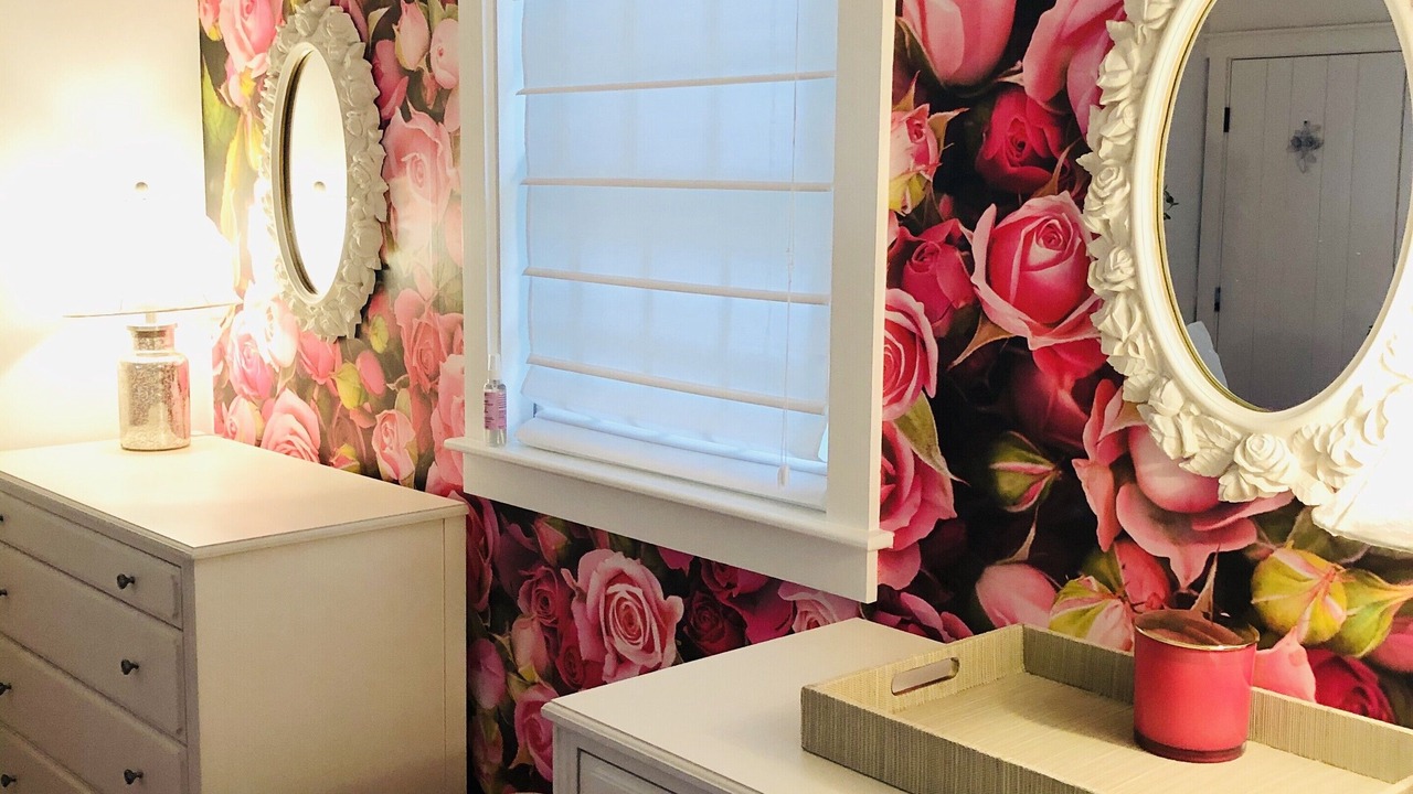 Photo of Others in Tom Nevers