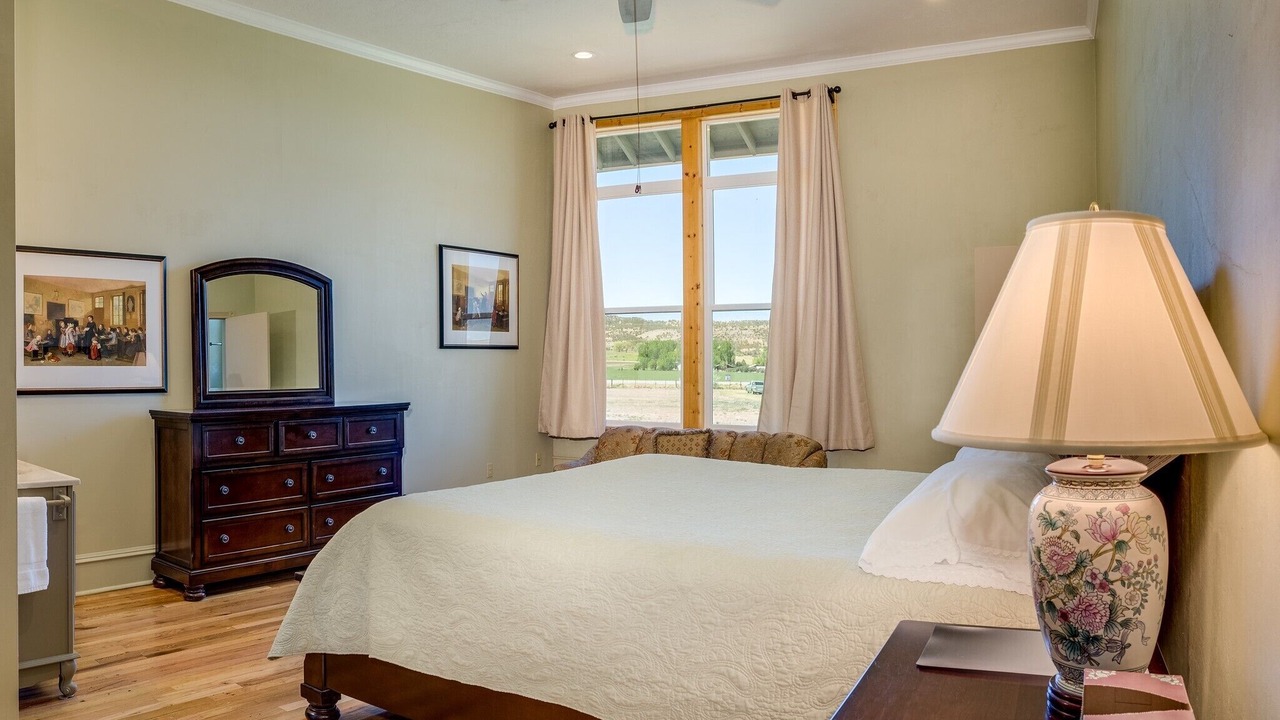 Photo of Bedroom in Vernal