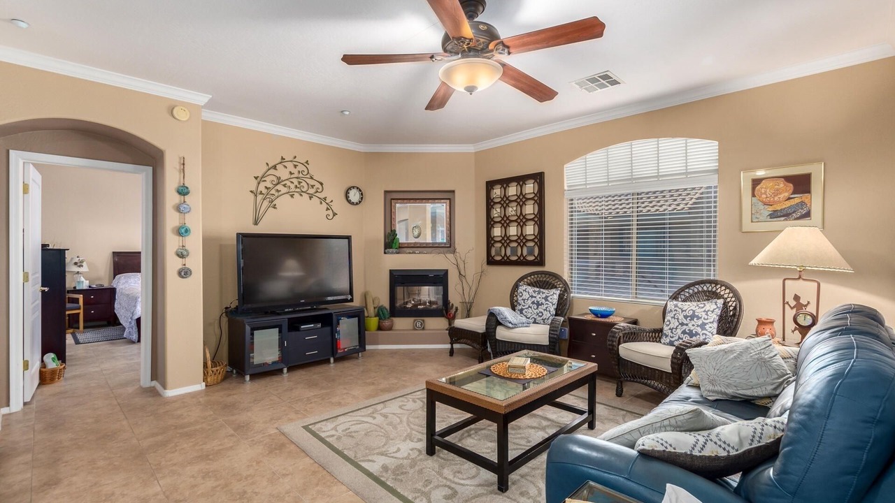 Photo of Livingroom in Provinces Master Community