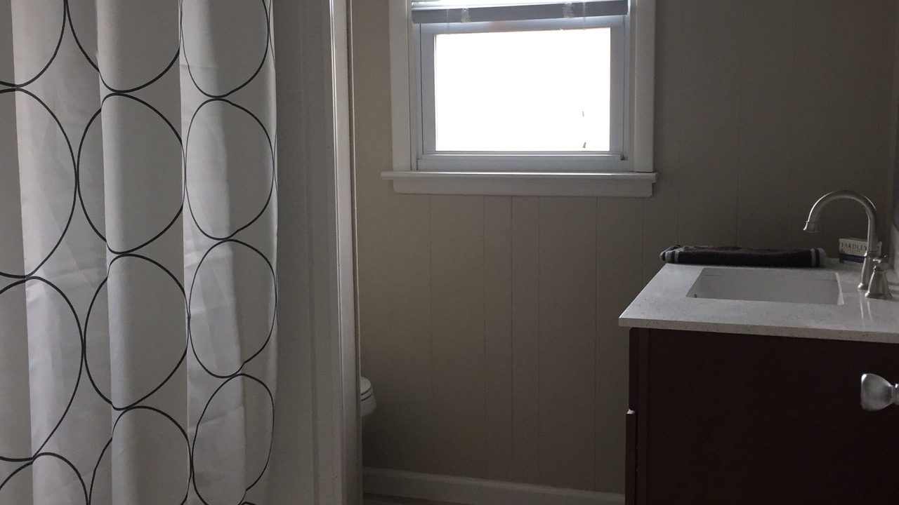Photo of Bathroom in Broadkill Beach