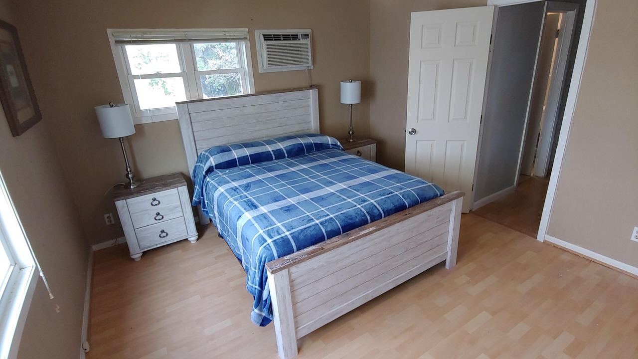 Photo of Bedroom in Lower Basin Lake Travis