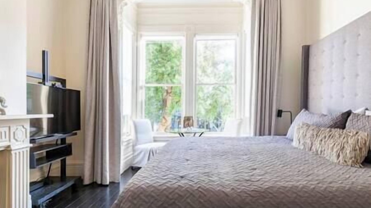 Photo of Others in Pacific Heights