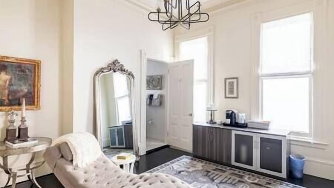 Photo of Bedroom in Pacific Heights