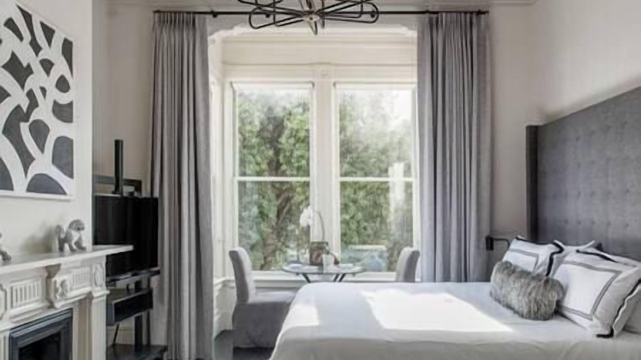 Photo of Others in Pacific Heights