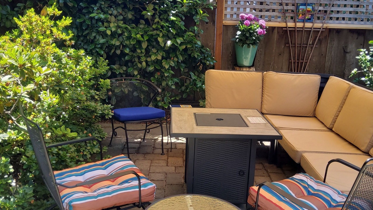 Photo of Patio Balcony in Historic Railroad District