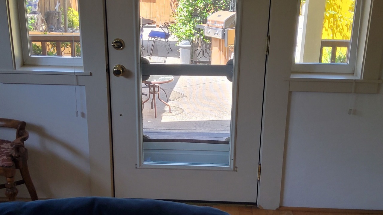 Photo of Livingroom in Historic Railroad District