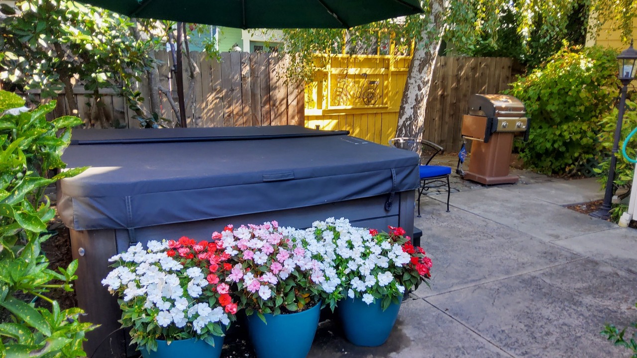 Photo of Patio Balcony in Historic Railroad District