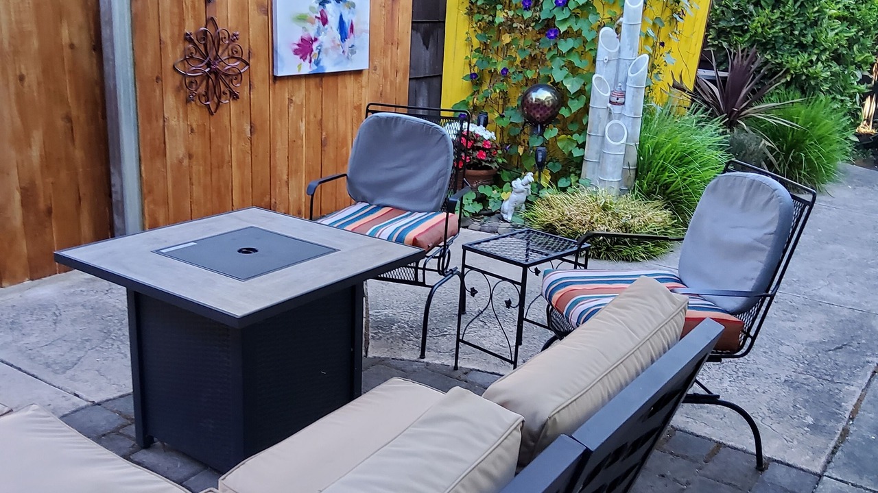 Photo of Patio Balcony in Historic Railroad District
