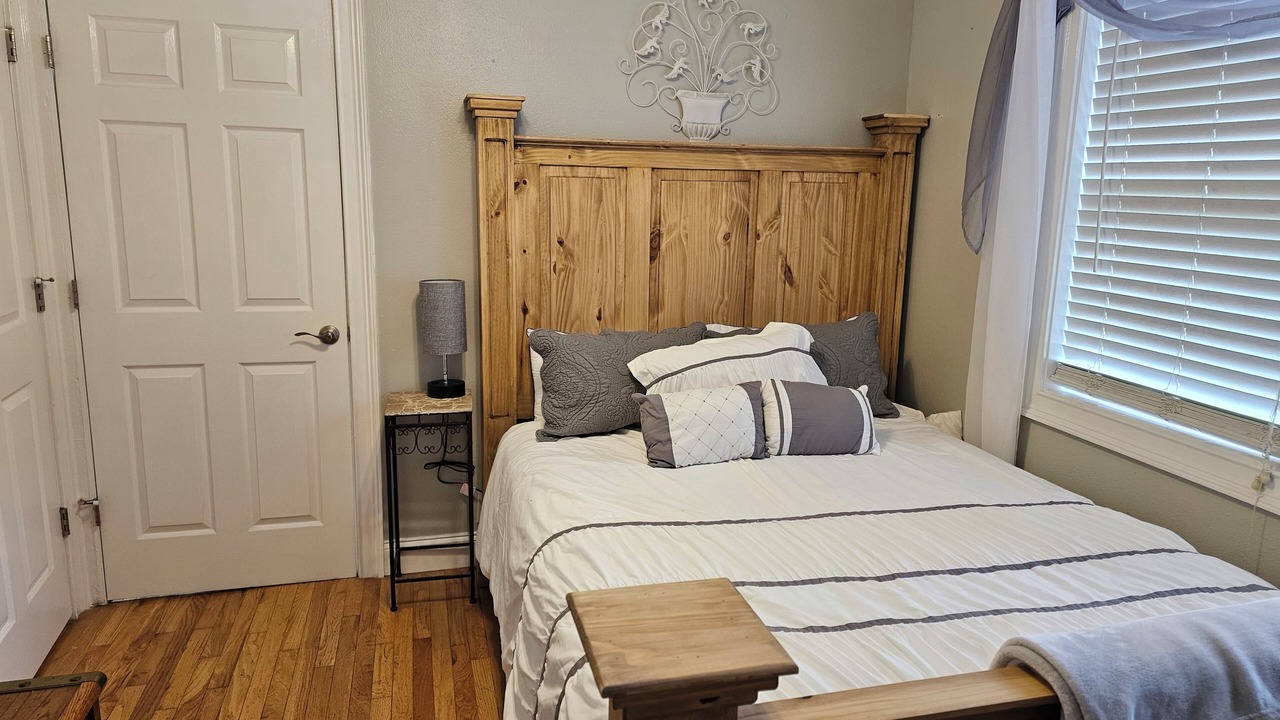 Photo of Bedroom in Tunnel Hill