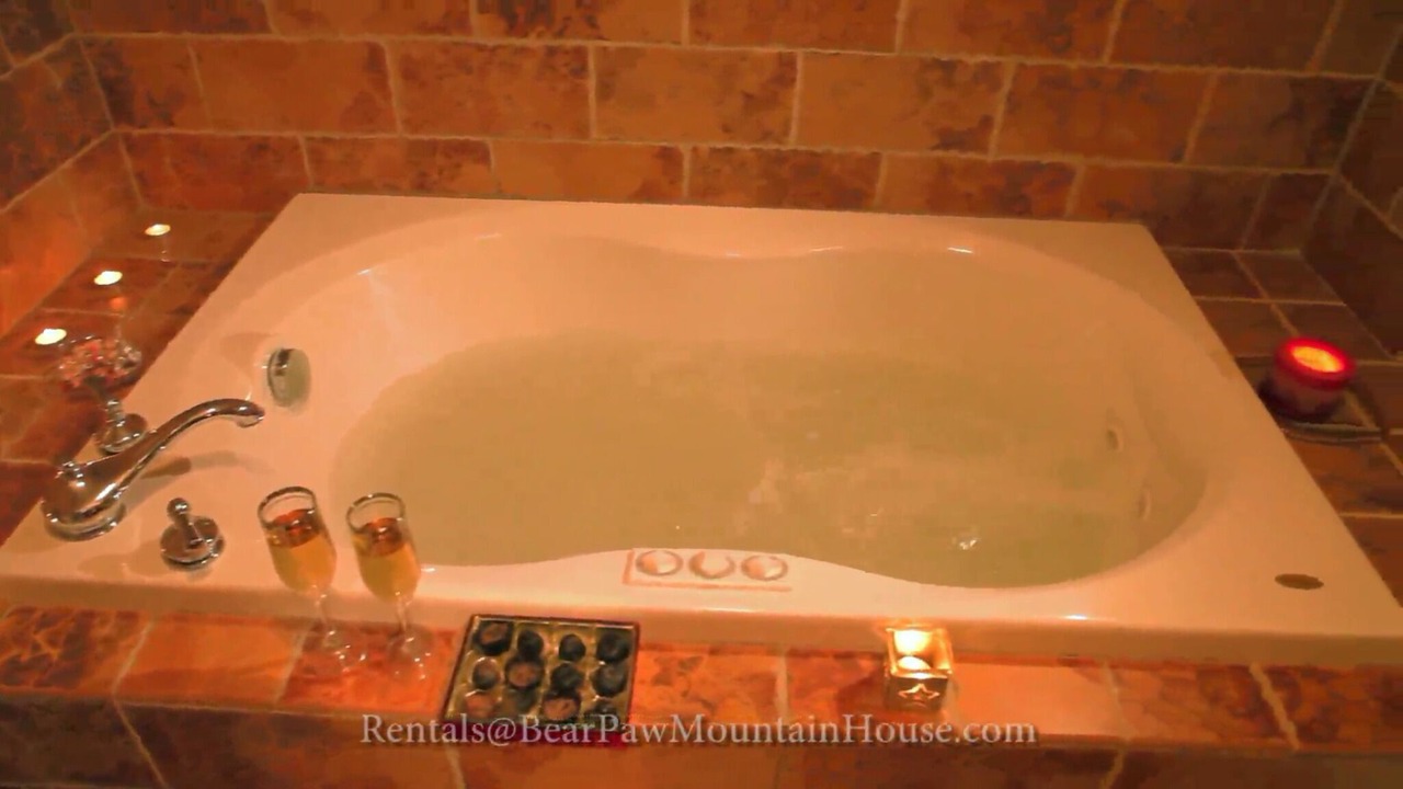 Photo of Bathroom in Maplecrest