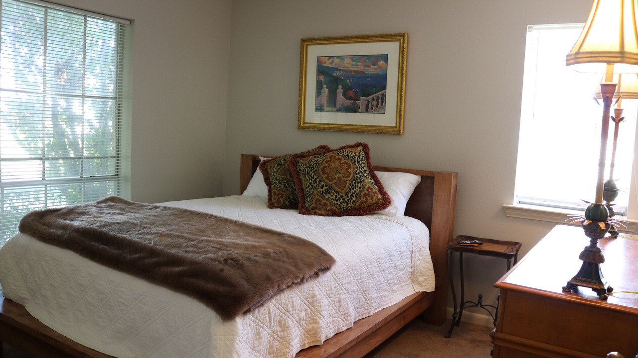 Photo of Bedroom in Hebron