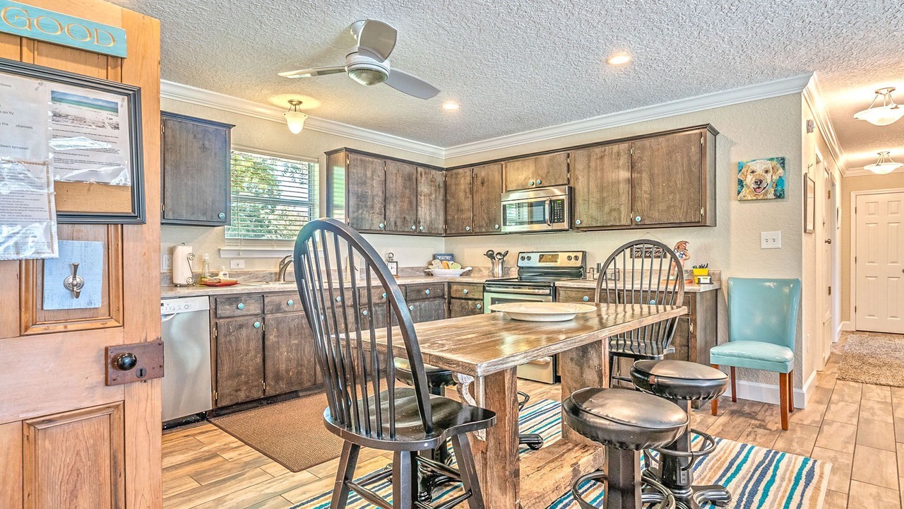 Photo of Kitchen in Laurel Hill