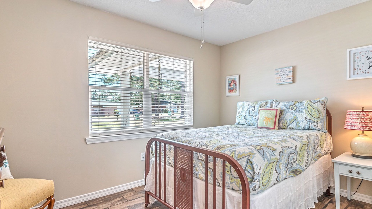 Photo of Bedroom in Laurel Hill