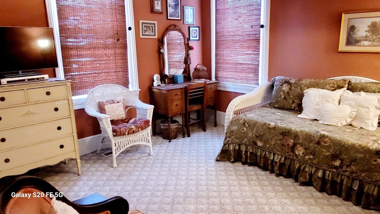 Photo of Bedroom in Grass Valley