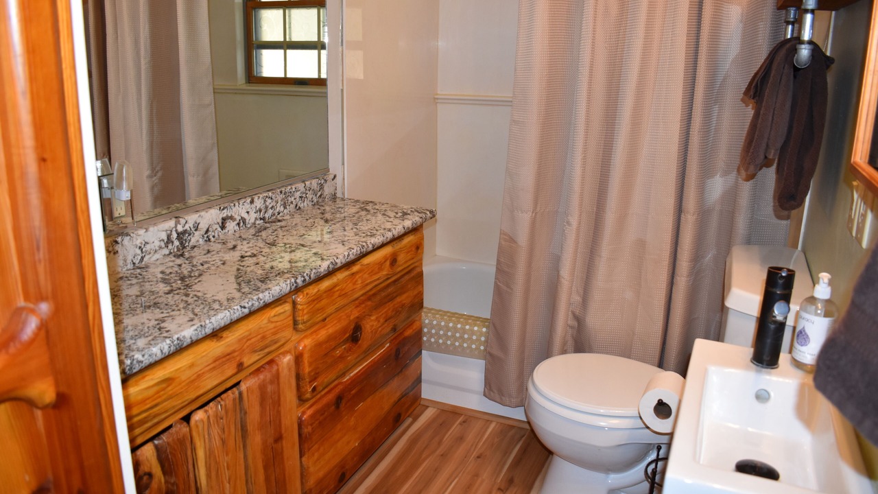 Photo of Bathroom in Sonoita