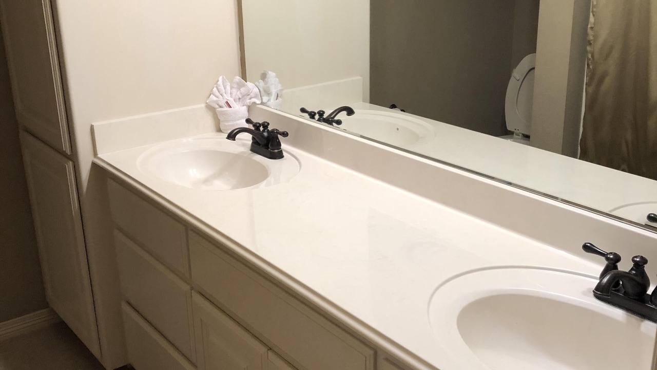 Photo of Bathroom in Woodland Hills