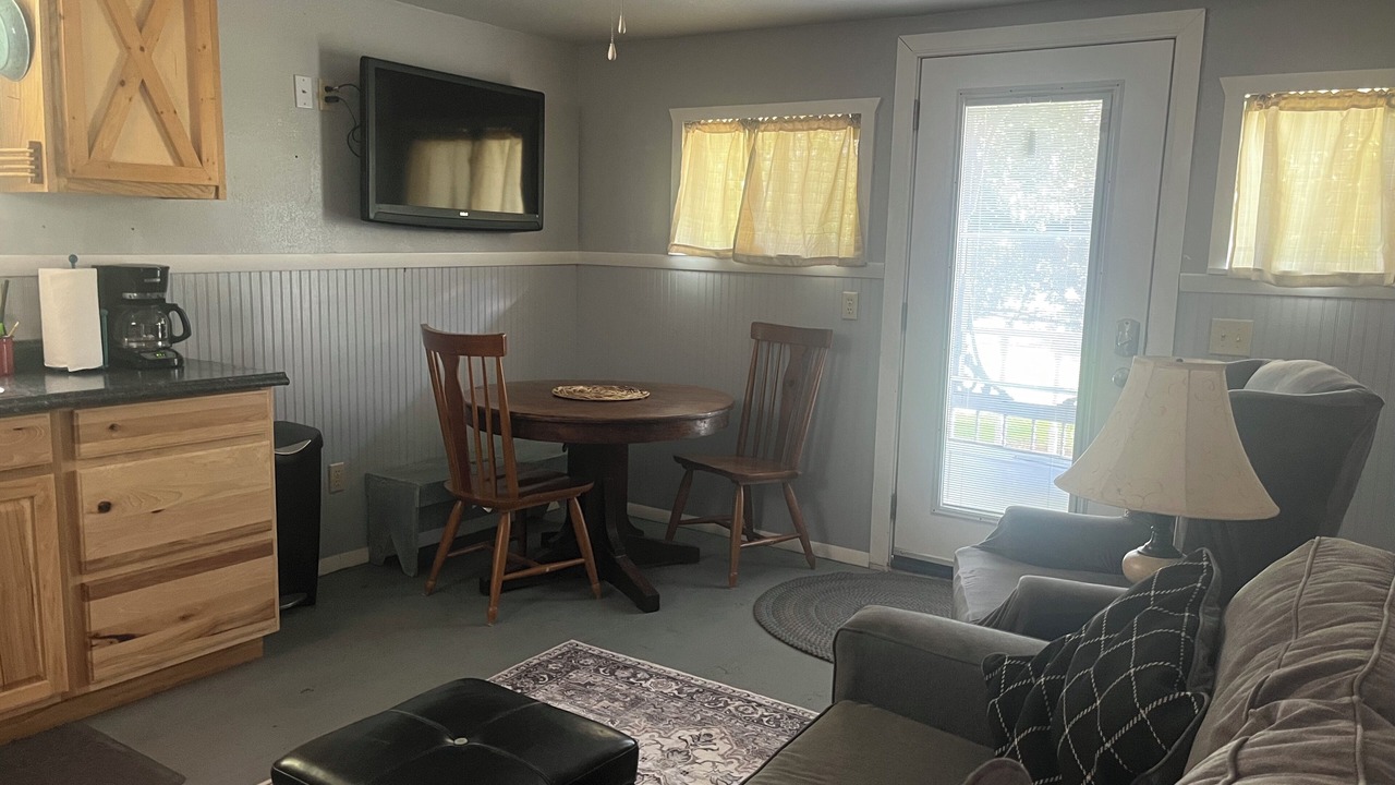 Photo of Livingroom in Adair