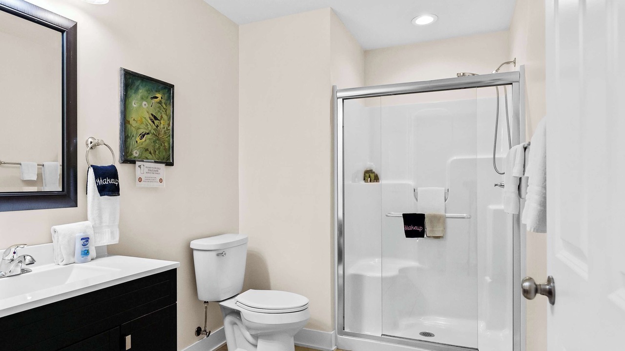 Photo of Bathroom in Kendall