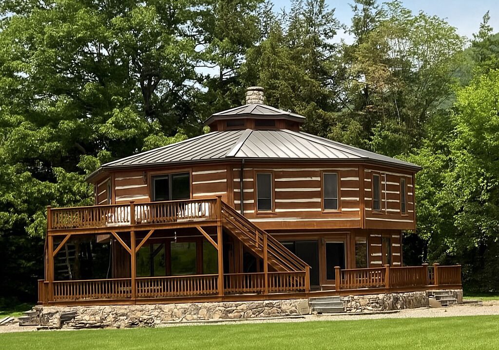 Photo of Outdoor in Gaines