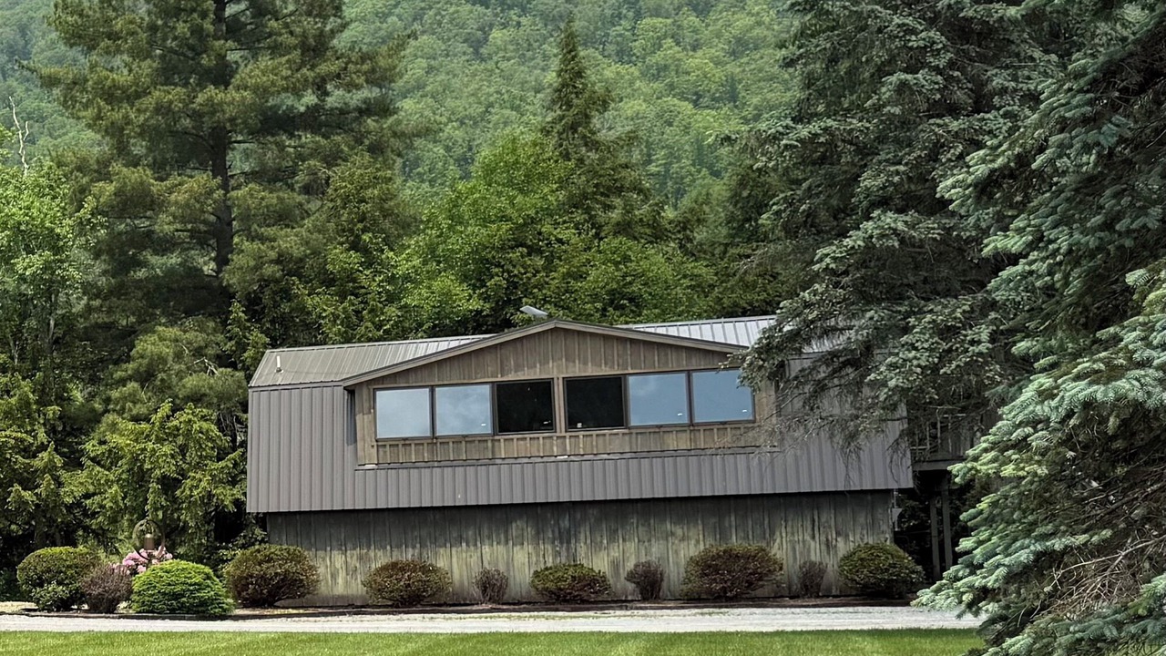 Photo of Outdoor in Gaines