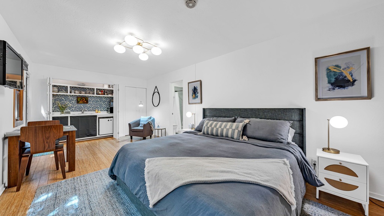 Photo of Others in Mill Valley