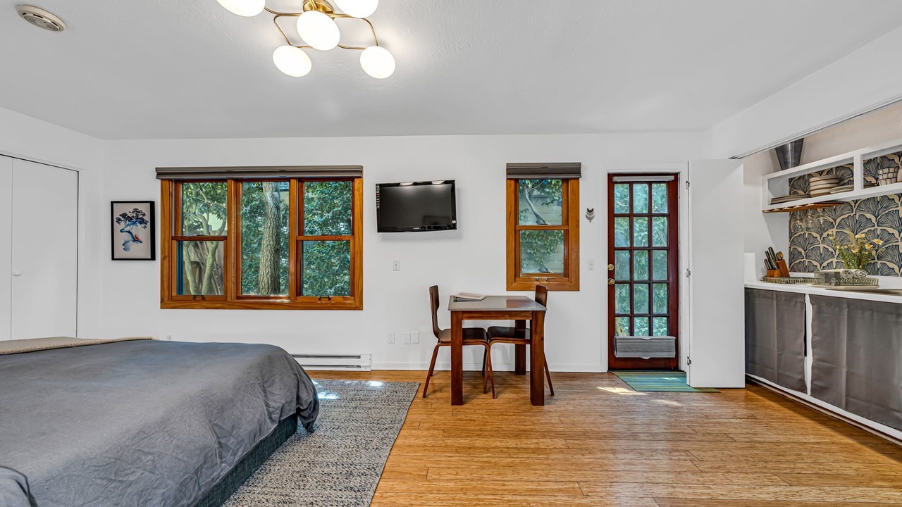 Photo of Others in Mill Valley