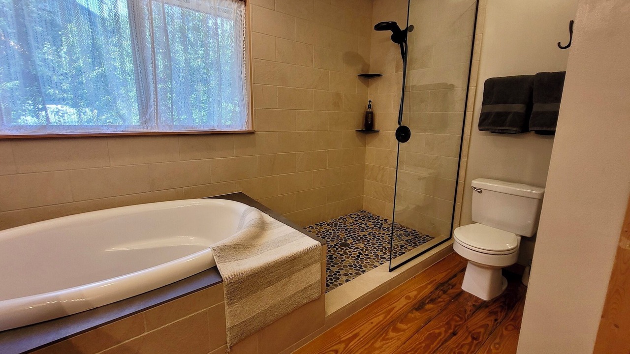 Photo of Bathroom in Mazama